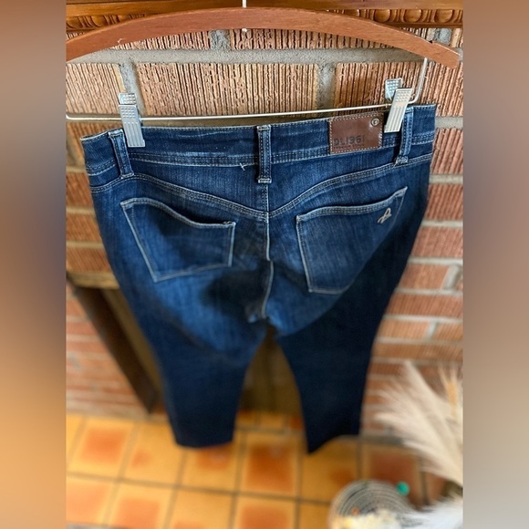 𝅺DL1961 GRACE JEANS (#4) - Picture 4 of 9